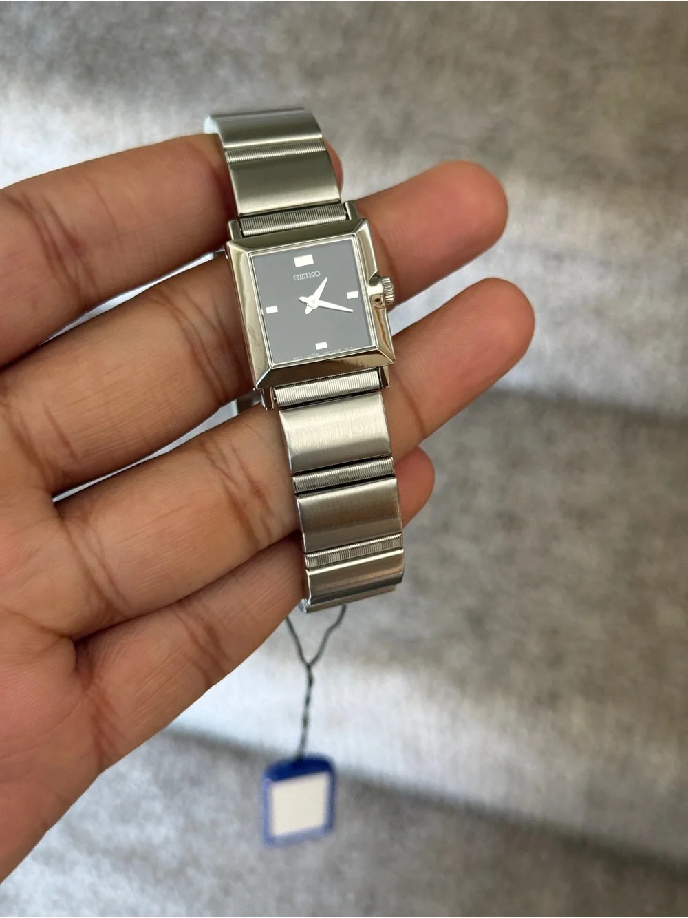Seiko women’s  Silver Stainless Steel Bracelet Watch with black dial japan
